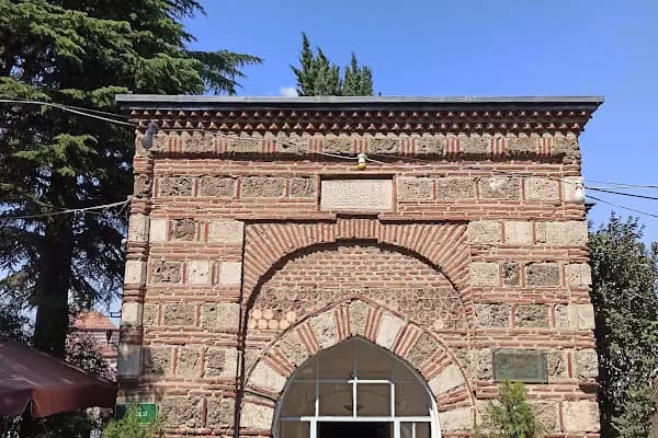 Abdal Mehmet Türbesi - Tarihi Yer - Bursa Osmangazi