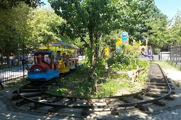 Hacı Bektaş Veli Parkı - Park - İstanbul Bağcılar