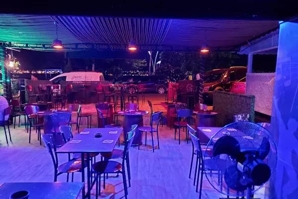 Grand Pub - Canlı Müzik Olan Bar - Kocaeli Gölcük