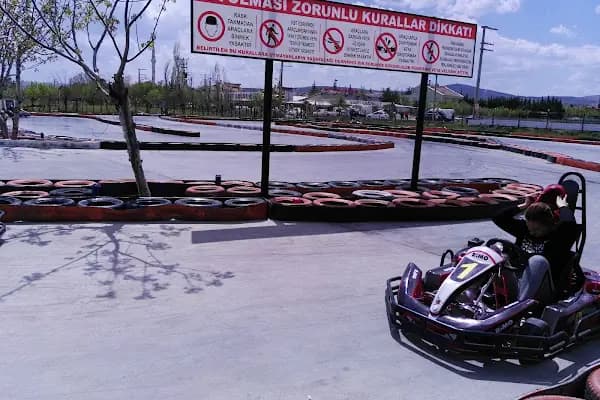 GrandPrix Go Kart kafe Restorant - Eğlence Merkezi - Konya Meram