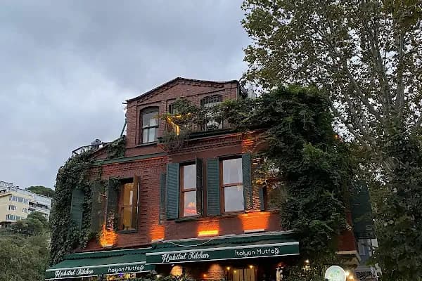 Kuzguncuk Evleri - Turistik Yer - İstanbul Sarıyer