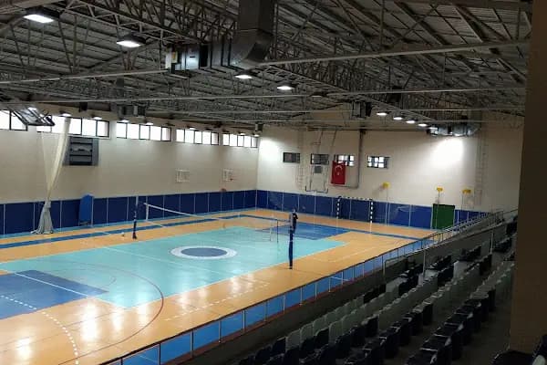 Yıldız Teknik Üniversitesi Spor Salonu - Spor kompleksi - İstanbul Ataşehir