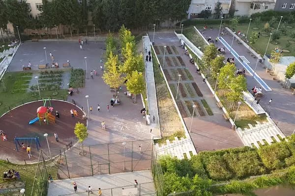 Aliya İzzet Begoviç Parkı - Park - İstanbul Bağcılar