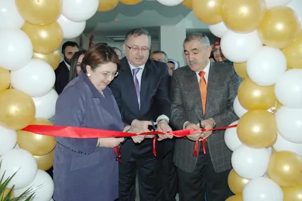 Diyetisyen Özlem Türe Yazar Beslenme ve Diyet Danışmanlığı - Sağlık Danışmanı - Antalya Döşemealtı