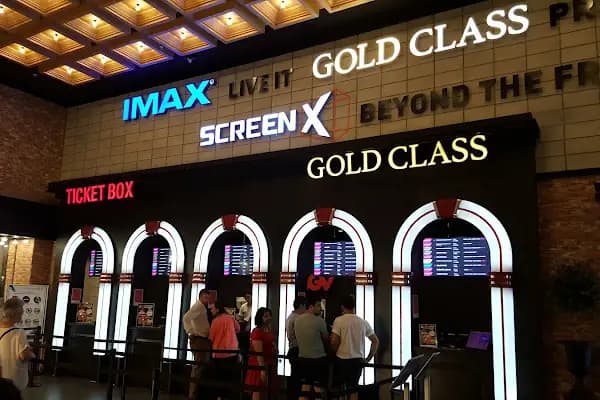 Paribu Cineverse Hilltown - Sinema Salonu - İstanbul Küçükçekmece