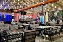 Beyaz Park Cafe ve Aile çay bahçesi