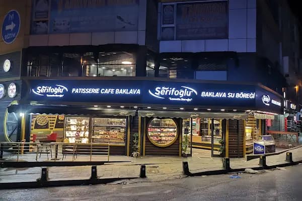 Antepli Şerifoğlu baklavaları Arnavutköy Şubesi - Tatlıcı - İstanbul Esenler