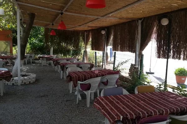 kaynaklar köyün delisi kahvaltı salonu - Kahvaltı restoranı - İzmir Bornova