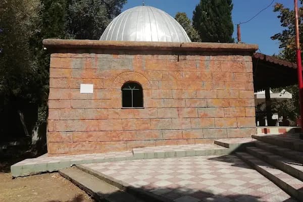 KaracaAhmet Türbesi - İbadethane - Manisa Yunusemre