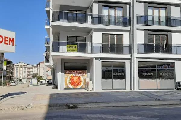 Kadem Gıda Yarenler Şubesi - Alışveriş merkezi - Konya Akşehir