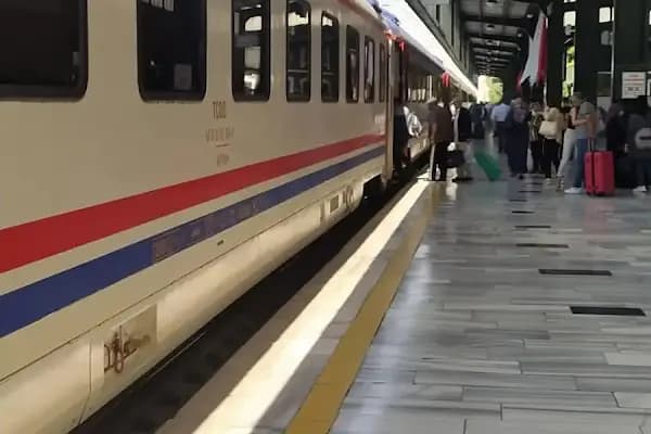 TCDD Taşımacılık A.Ş. Genel Müdürlüğü - Demiryolu Şirketi - Ankara Altındağ