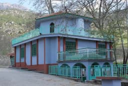 Bademli Cuma Cami - Dedeler Türbesi
