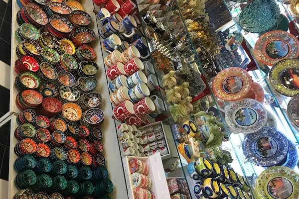 Tuana Hediyelik Souvenir - Hediyelik eşya dükkanı - Antalya Alanya