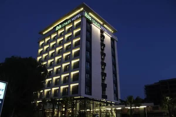 ibis Styles Hotel Bornova - Otel - İzmir Bornova