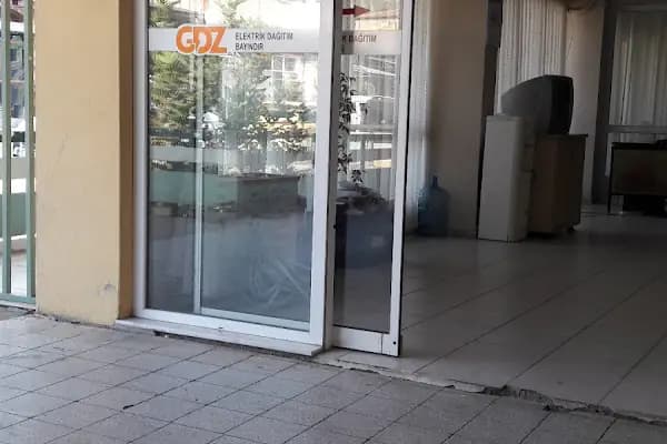 Okan Erbil Kapalı Pazar Yeri - Pazar - İzmir Bornova