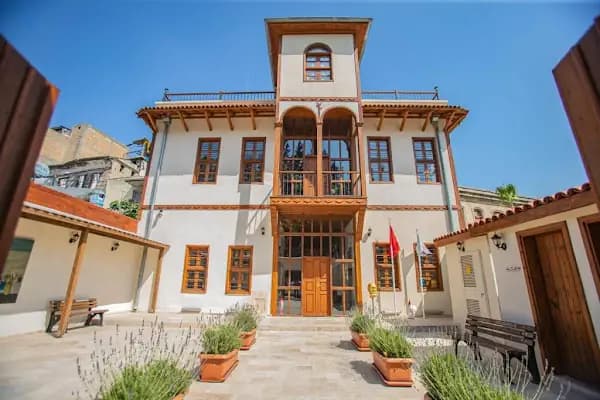 İlter UZEL Tıp ve Diş Hekimliği Müzesi - Müze - Adana Kozan
