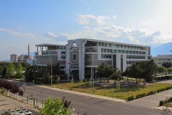 Akdeniz Üniversitesi Eğitim Fakültesi - Akademik Bölüm - Antalya Konyaaltı