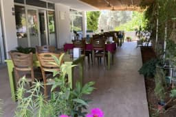 Zeytinli Bahçe Restaurant