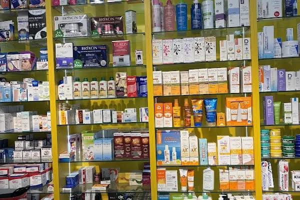 ÇAM eczanesi (çam pharmacy) - Eczane - İstanbul Arnavutköy