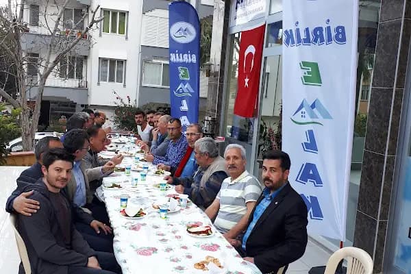 BİRLİK EMLAK GAYRİMENKUL DANIŞMANLIK - Kurumsal Ofis - Mersin Anamur
