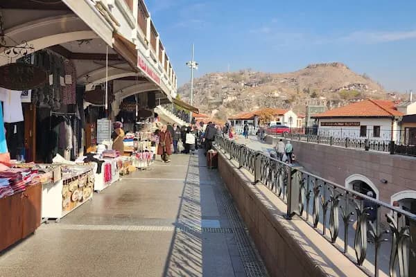 Ankara Büyükşehir Belediyesi Haci Bayram-I Veli Çarşisi - Pazar - Ankara Etimesgut