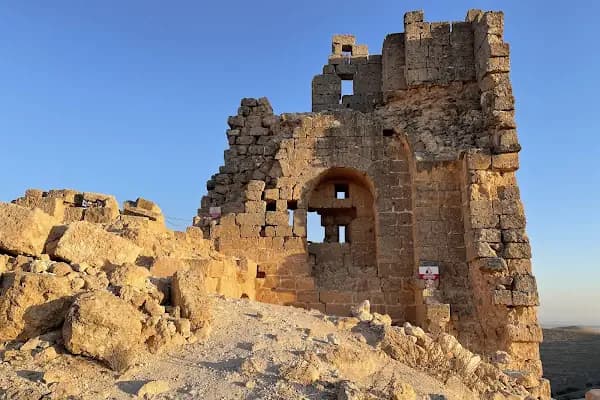 Zerzevan Kalesi - Tarihi Yer - Diyarbakır Sur