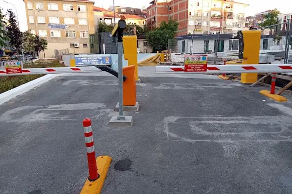 İSPARK Ümraniye Katlı Otoparkı - Kapalı Otopark - İstanbul Ümraniye