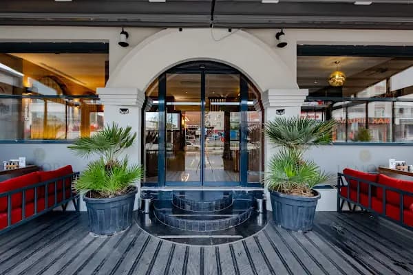 Frt Airlines Hotel - Istanbul Airport - Otel - İstanbul Arnavutköy