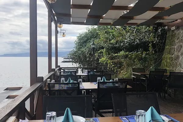 Akçaabat Horon Köfte &amp; Balık Restaurant - Türk restoranı - Trabzon Akçaabat