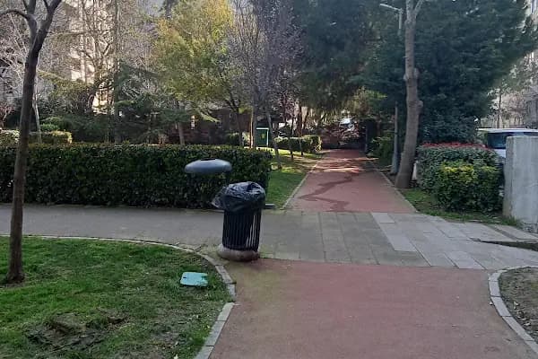 23 Nisan Çocuk Eğlence Ve Trafik Eğitim Parkı - Park - İstanbul Başakşehir