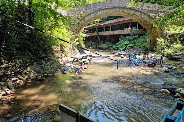 Yuvacık şelalesi - Restoran - Kocaeli Çayırova