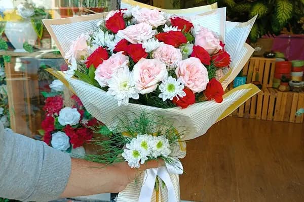 PREMİUM FLOWERS ÇİÇEKÇİLİK VE HEDİYELİK EŞYA - Çiçekçi - İstanbul Üsküdar