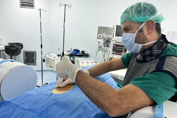 Doç.Dr.Sinan Erdoğan - Doktor - İstanbul Fatih