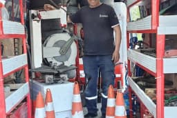 Bursa Yeşil Timsah Oto Lastik Tamiri 7/24 Yol Yardım Servisi, Nöbetçi Lastikçi, Akü Takviye