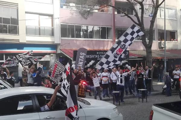 Beşiktaşlılar Derneği Lokali - Kafe - İzmir Bergama
