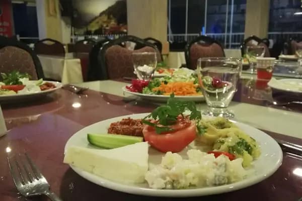 Balıkesir Karadenizliler Derneği - Bar - Balıkesir Karesi
