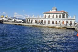 Büyükada Port Hotel