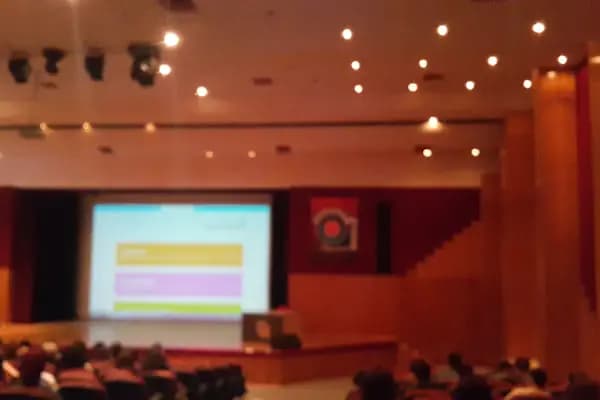 Dokuz Eylül Üniversitesi Mühendislik Fakültesi Konferans Salonu - Konferans Merkezi - İzmir Buca