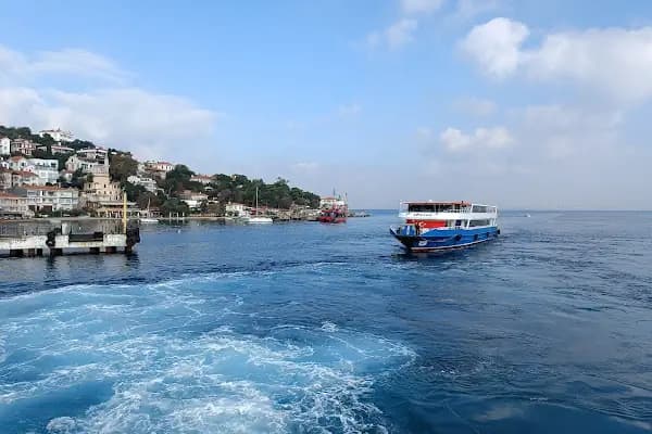 Burgazada İskele - Otobüs Durağı - İstanbul Başakşehir