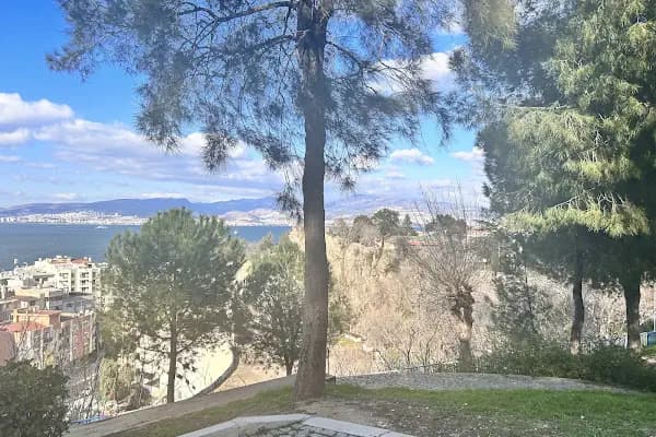 Susuz Dede Türbesi - Kutsal Yer - İzmir Konak