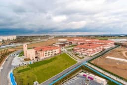 İbn Haldun Üniversitesi