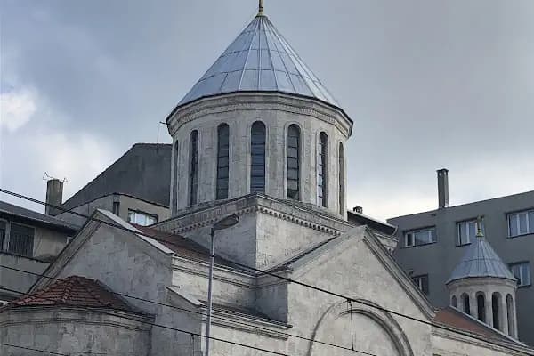 Surp Krikor Lusavoriç Ermeni Ortodoks Kilisesi - Ermeni Kilisesi - İstanbul Beyoğlu