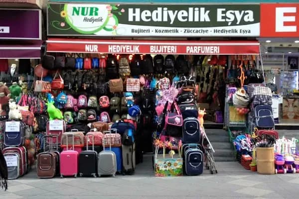 Nur Hediyelik - Hediyelik eşya dükkanı - İstanbul Bağcılar