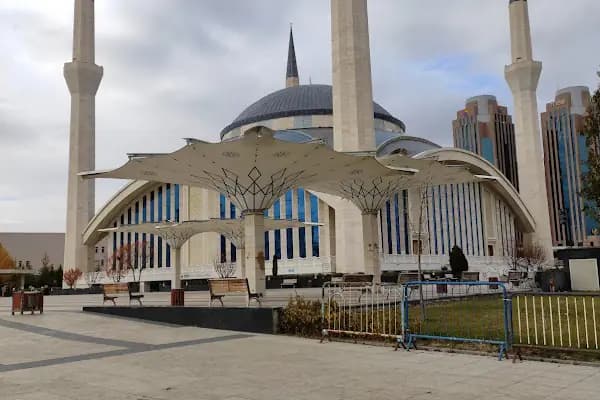 Bilkent Metro İstasyonu - Otobüs Durağı - Ankara Çankaya