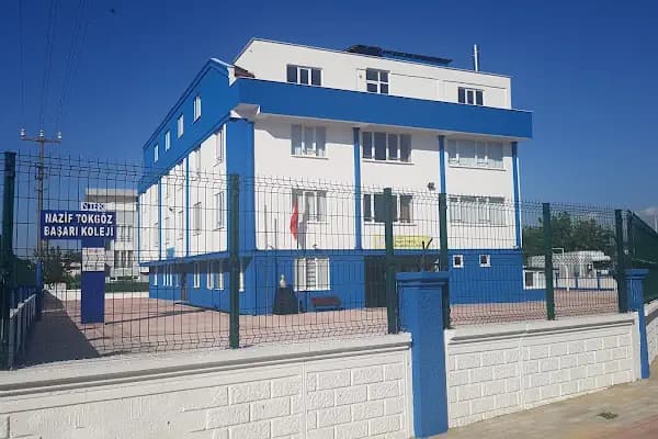 Nazif Tokgöz Başarı Koleji - Okul - Kocaeli Darıca