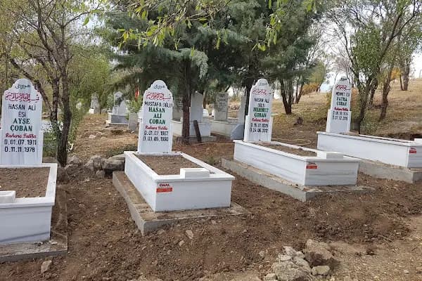 Kayacık Mezarlığı - Mezarlık - Konya Ahırlı
