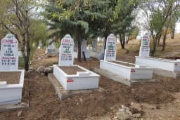 Kayacık Mezarlığı