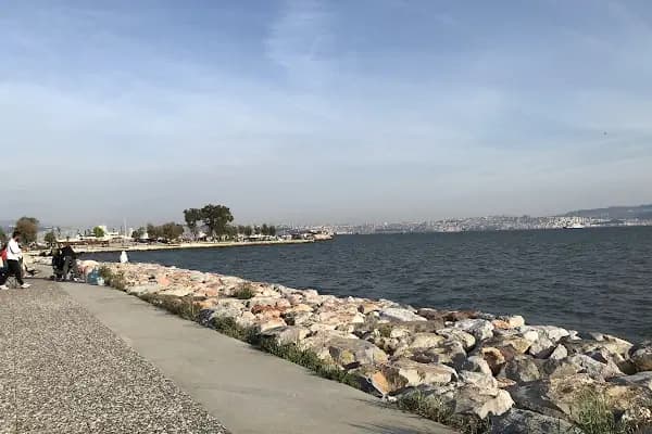 Bostanlı Sahili - Park - İzmir Karşıyaka