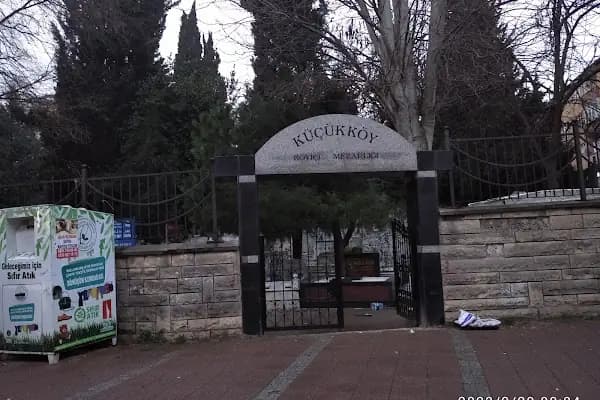 KÜÇÜKKÖY KÖYİÇI MEZARLIĞI - Mezarlık - İstanbul Gaziosmanpaşa