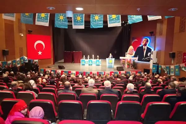 Murat Göğebakan Kültür Merkezi - Kültür Merkezi - Adana Aladağ